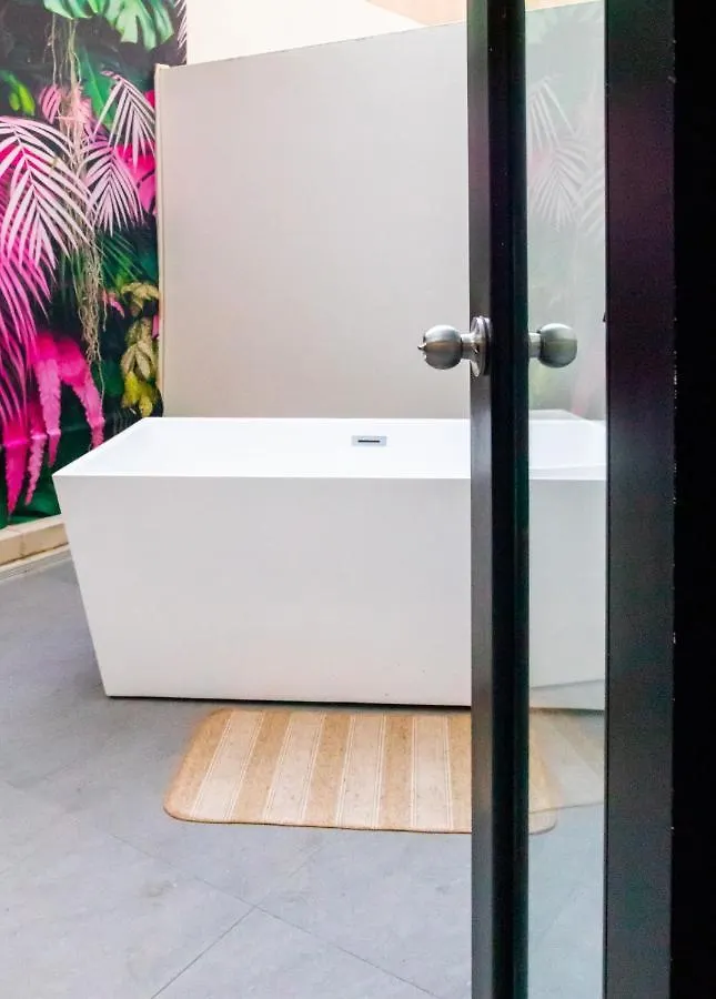The Ivy Hotel (Adults Only) 산후안